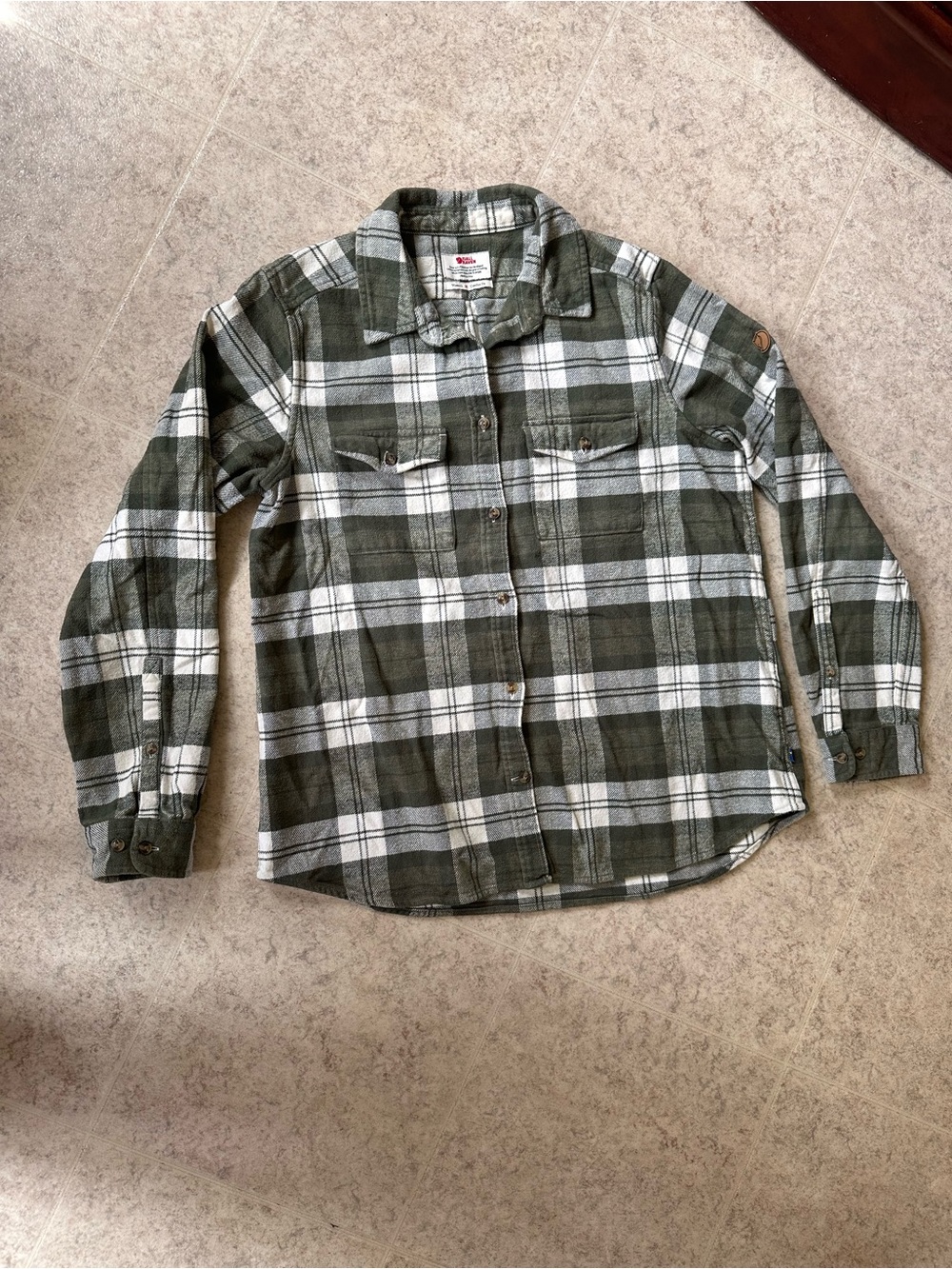 fjallraven heavyweight plaid women’s flannel medium